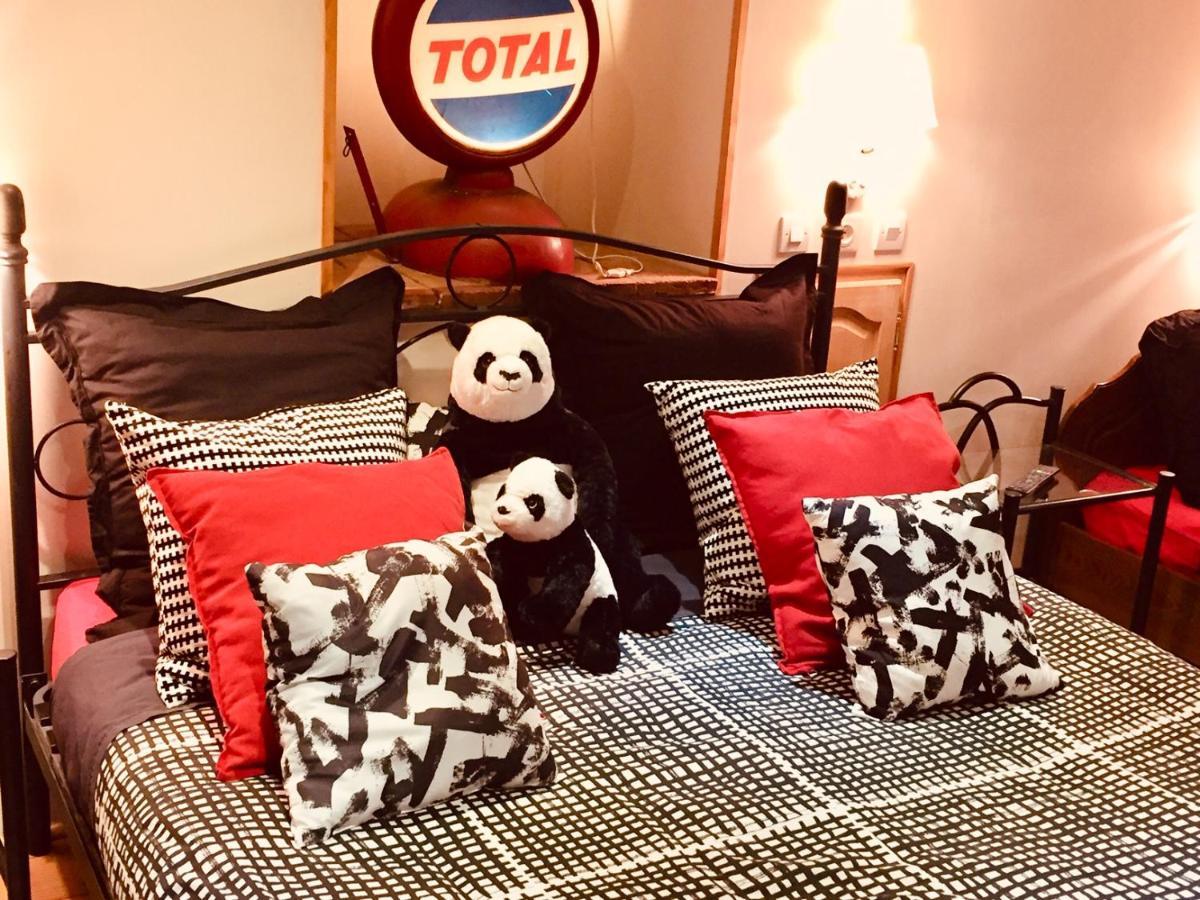 Les Maitres Sonneurs Bed & Breakfast Huriel Ngoại thất bức ảnh